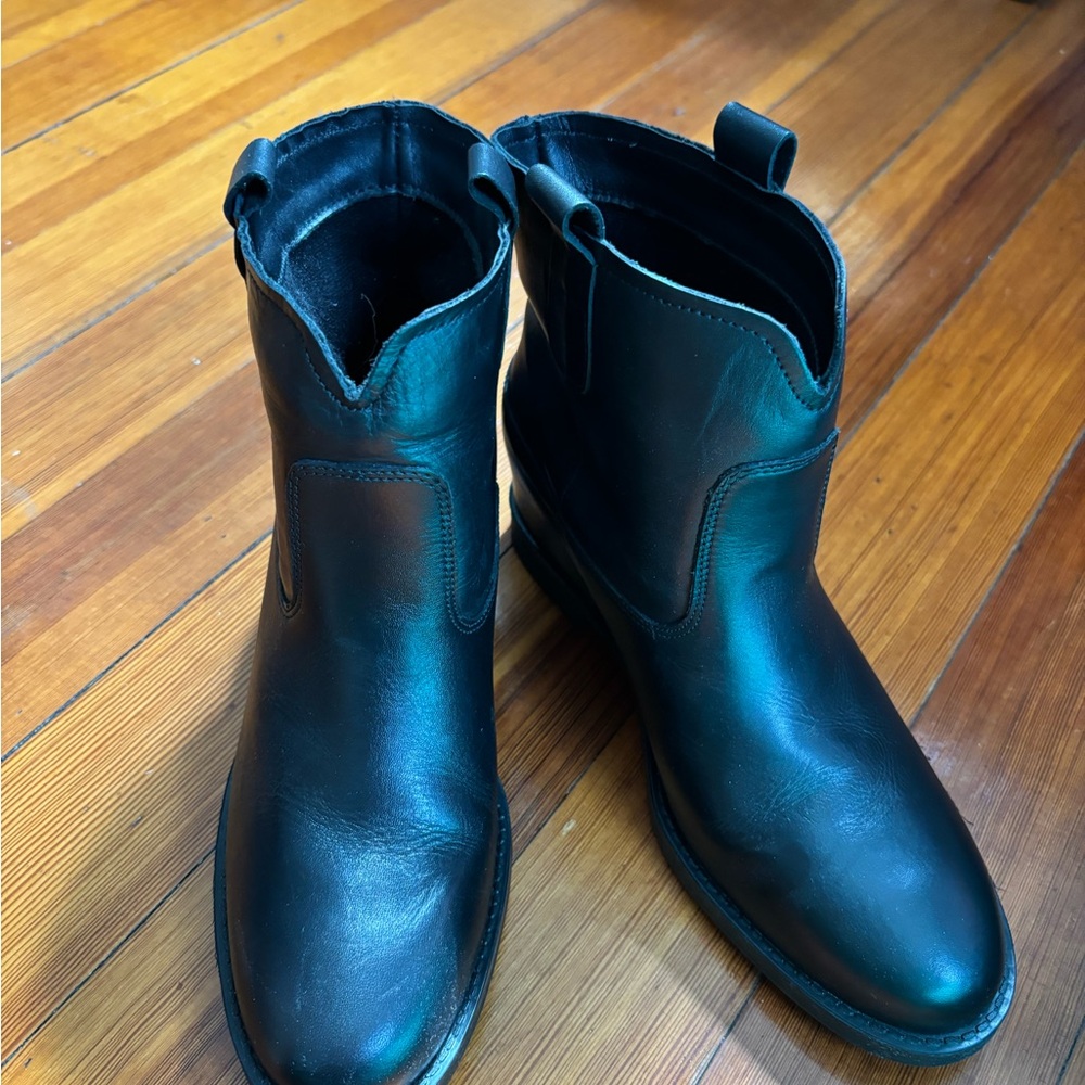 Italian shoes purchased in Italy - Black Leather Ankle Boots from Alesya